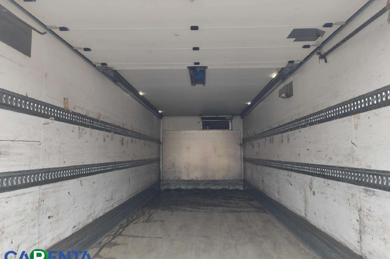 Mercedes-Benz AXOR 940.20 - شاحنة الفريزر: صورة 5 Mercedes-Benz AXOR 940.20 - شاحنة الفريزر: صورة 5