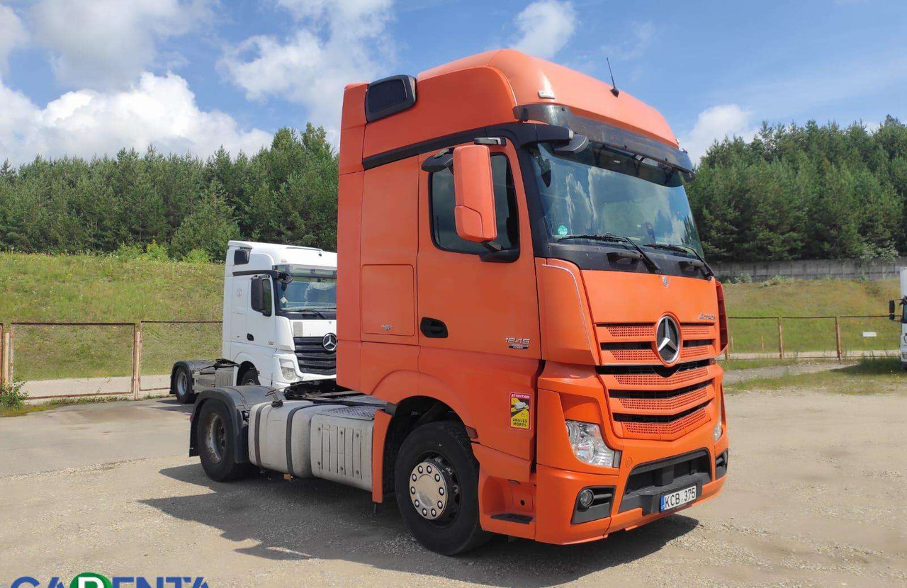 Mercedes-Benz Actros 1845 - وحدة جر: صورة 2 Mercedes-Benz Actros 1845 - وحدة جر: صورة 2
