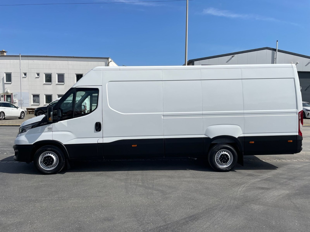 Iveco Daily 35S16 L4H2 Kastenwagen/GARANTIE/4680mm/AC - فان: صورة 4 Iveco Daily 35S16 L4H2 Kastenwagen/GARANTIE/4680mm/AC - فان: صورة 4