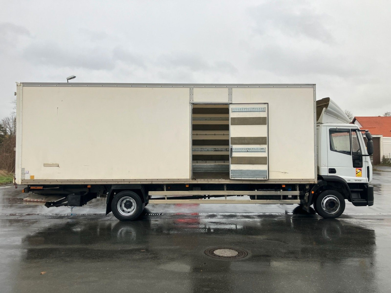 Iveco Eurocargo ML 120 E21 Koffer/LBW/DHOLLANDIA/EU6 Iveco Eurocargo ML 120 E21 Koffer/LBW/DHOLLANDIA/EU6 Iveco Eurocargo ML 120 E21 Koffer/LBW/DHOLLANDIA/EU6 Iveco Eurocargo ML 120 E21 Koffer/LBW/DHOLLANDIA/EU6: صورة 6
