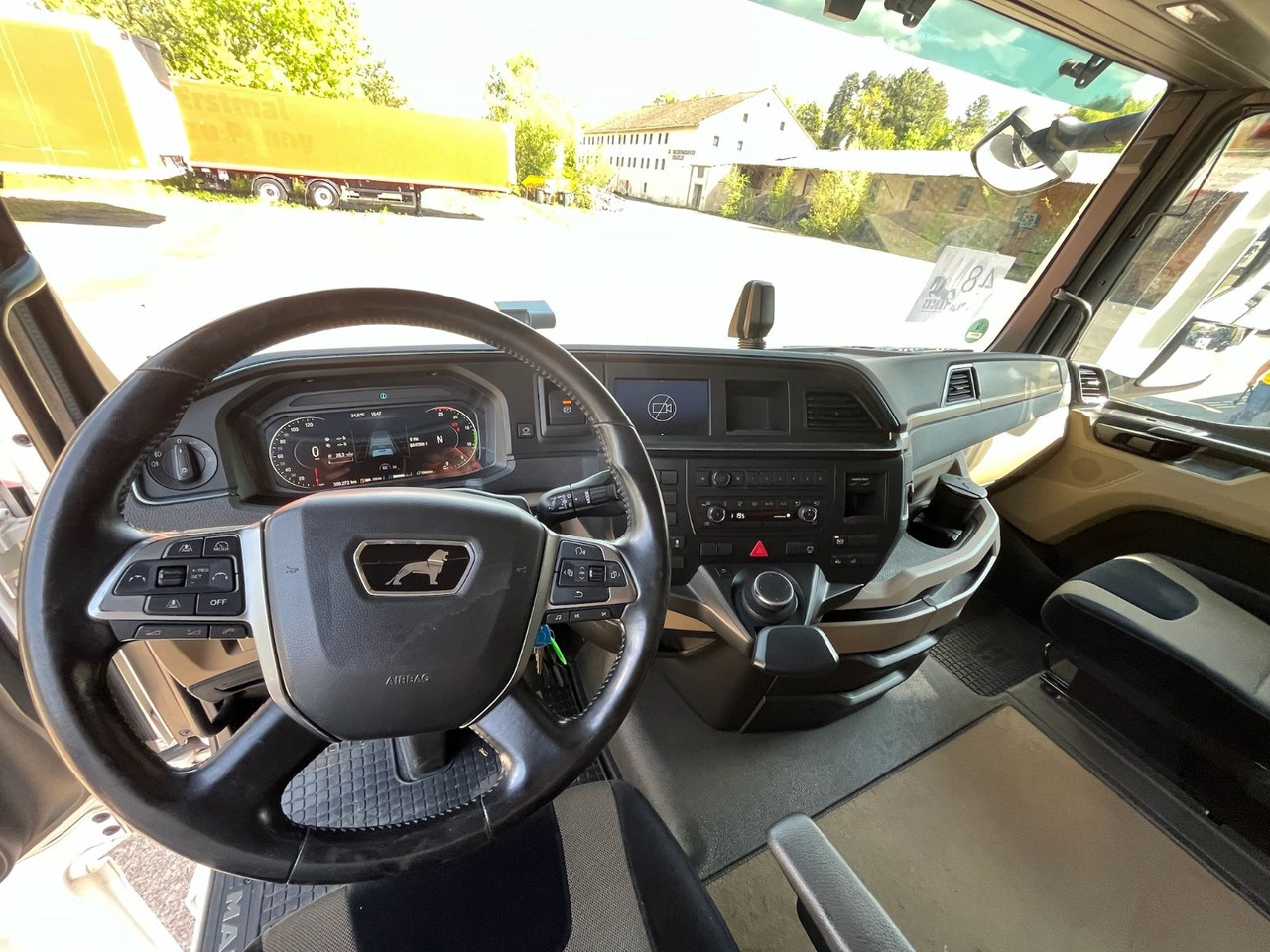 MAN TGX 26.470 6x2-4 LL Wechselfahrg./BDF/NLA/EU6d MAN TGX 26.470 6x2-4 LL Wechselfahrg./BDF/NLA/EU6d: صورة 9