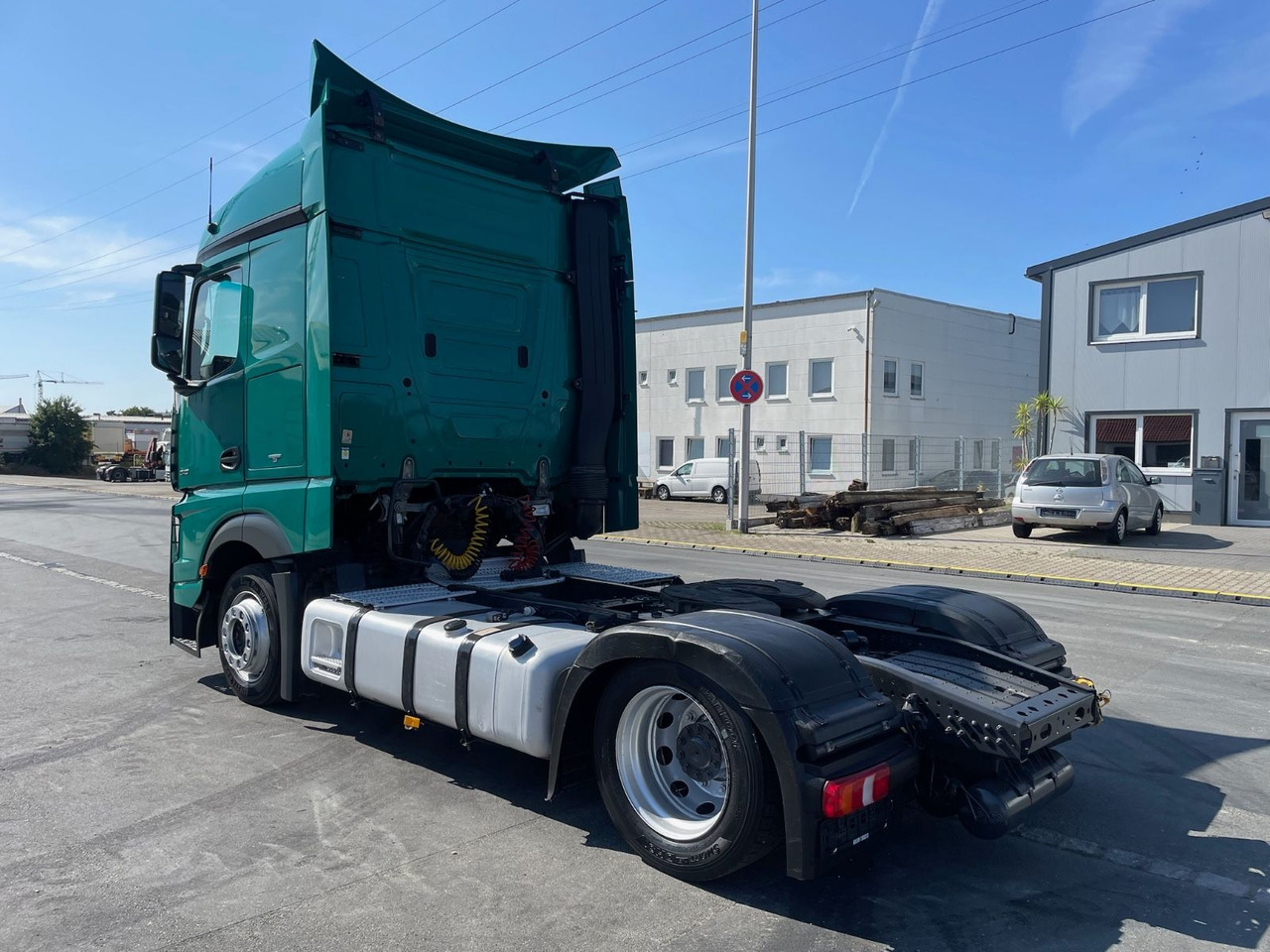 Mercedes-Benz Actros 1843 4x2 MEGA/Standheizung/ACC/2xTank/EU6 - وحدة جر: صورة 4 Mercedes-Benz Actros 1843 4x2 MEGA/Standheizung/ACC/2xTank/EU6 - وحدة جر: صورة 4
