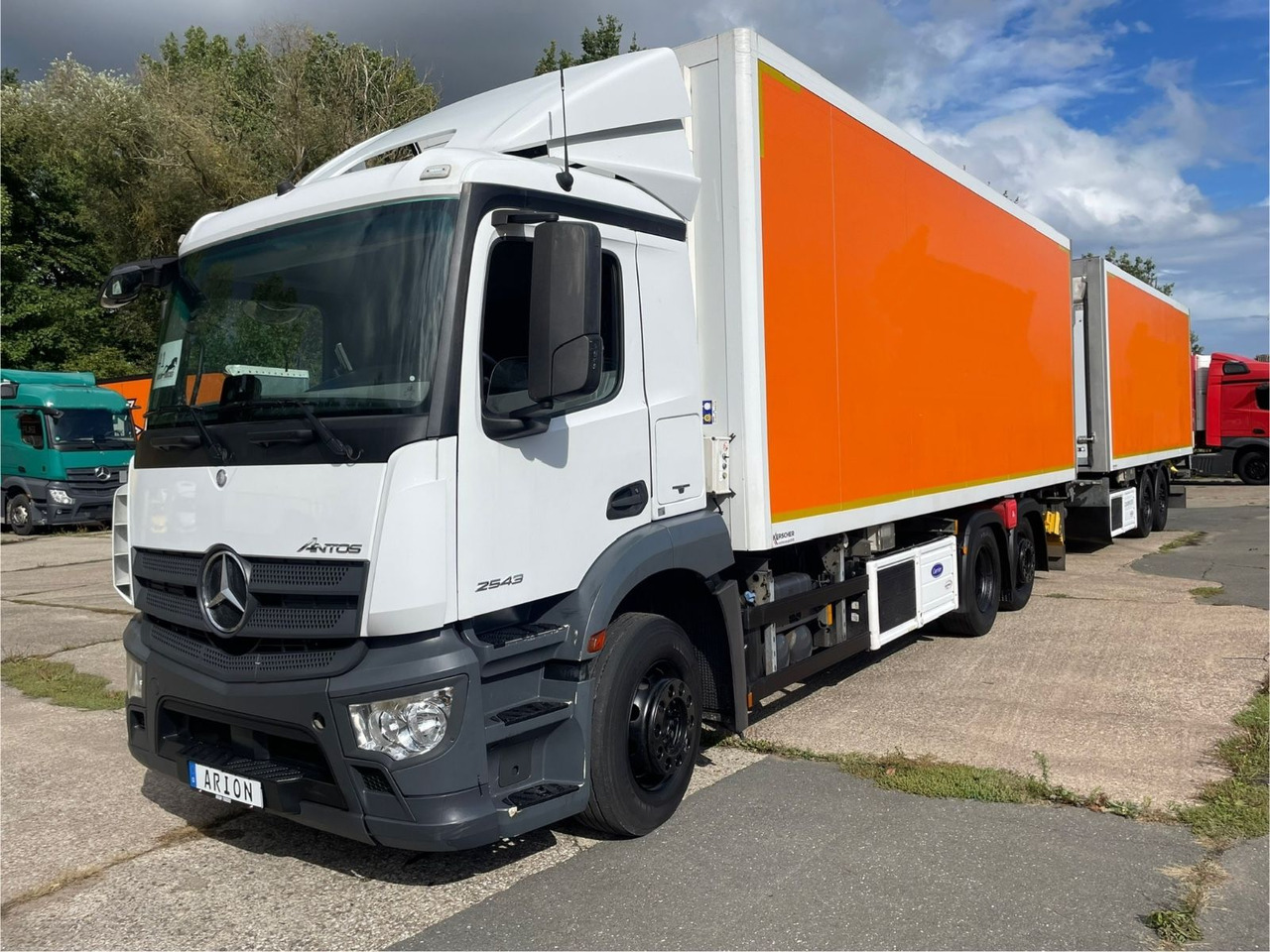 Mercedes-Benz Antos 2543 6x2 Kühlkoffer/CARRIER/KERSCHER/NLA - شاحنة الفريزر: صورة 3 Mercedes-Benz Antos 2543 6x2 Kühlkoffer/CARRIER/KERSCHER/NLA - شاحنة الفريزر: صورة 3