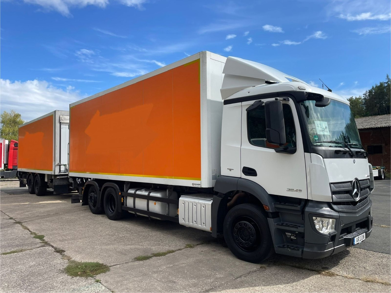Mercedes-Benz Antos 2543 6x2 Kühlkoffer/CARRIER/KERSCHER/NLA - شاحنة الفريزر: صورة 1 Mercedes-Benz Antos 2543 6x2 Kühlkoffer/CARRIER/KERSCHER/NLA - شاحنة الفريزر: صورة 1