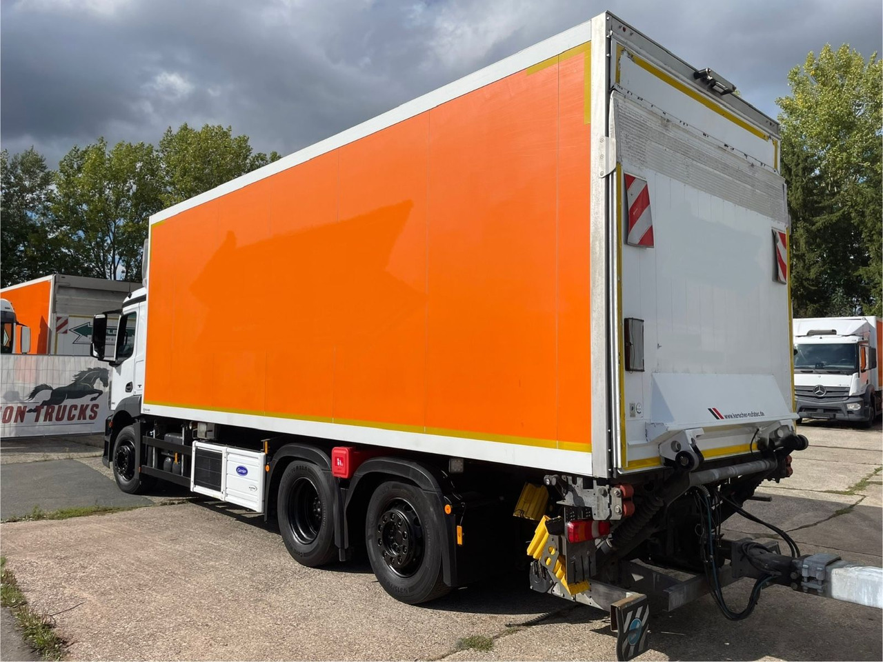 Mercedes-Benz Antos 2543 6x2 Kühlkoffer/CARRIER/NLA/LBW/AC/EU6 - شاحنة الفريزر: صورة 4 Mercedes-Benz Antos 2543 6x2 Kühlkoffer/CARRIER/NLA/LBW/AC/EU6 - شاحنة الفريزر: صورة 4