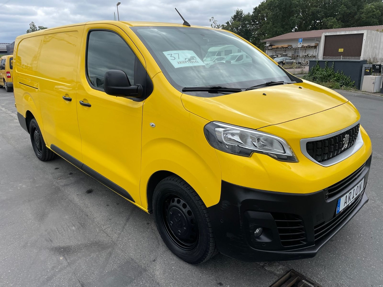 Peugeot Expert Kasten Pro L3/2.0 BlueHDI/AC/15xVerfügbar - فان المدمجة: صورة 1 Peugeot Expert Kasten Pro L3/2.0 BlueHDI/AC/15xVerfügbar - فان المدمجة: صورة 1