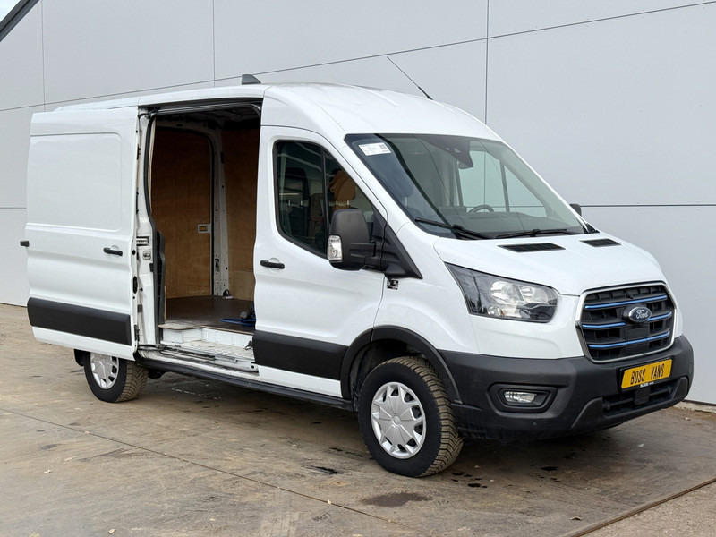 Ford E-Transit 390 75kWh 184PK Elektrisch 75kWh 334km WLTP BEV Snelladen L2H2 Climate Control Tacho Carplay Camera Stoelverwarming Parkeersensoren voor achter - فان, فان كهربائية: صورة 5 Ford E-Transit 390 75kWh 184PK Elektrisch 75kWh 334km WLTP BEV Snelladen L2H2 Climate Control Tacho Carplay Camera Stoelverwarming Parkeersensoren voor achter - فان, فان كهربائية: صورة 5