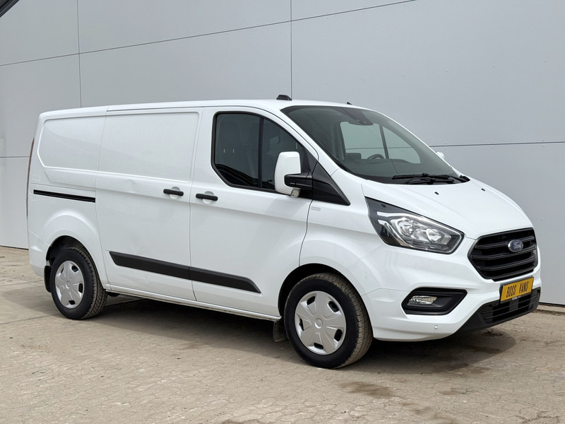 Ford Transit Custom 2.0 TDCI 130PK Automaat L1H1 Scherm Cruise Control Camera Airco LED Parkeersensoren voor achter - فان المدمجة: صورة 4 Ford Transit Custom 2.0 TDCI 130PK Automaat L1H1 Scherm Cruise Control Camera Airco LED Parkeersensoren voor achter - فان المدمجة: صورة 4