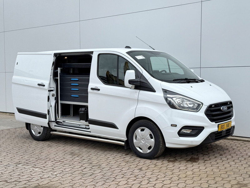 Ford Transit Custom 340 1.0 EcoBoost PHEV 126PK PHEV Benzine Plug In Hybride Automaat L1H1 Oprijplaat Airco Cruise Control Carplay Stoelverwarming Parkeersensoren voor achter - فان المدمجة: صورة 5 Ford Transit Custom 340 1.0 EcoBoost PHEV 126PK PHEV Benzine Plug In Hybride Automaat L1H1 Oprijplaat Airco Cruise Control Carplay Stoelverwarming Parkeersensoren voor achter - فان المدمجة: صورة 5