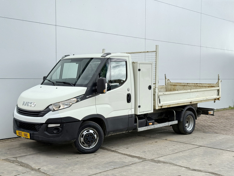 Iveco Daily 35C12 2.3 Kipper Dubbellucht 3.5t Trekhaak Airco Cruise Control Luchtgeveerde stoel - قلاب صغير: صورة 2 Iveco Daily 35C12 2.3 Kipper Dubbellucht 3.5t Trekhaak Airco Cruise Control Luchtgeveerde stoel - قلاب صغير: صورة 2