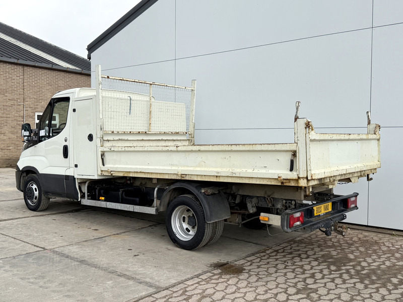 Iveco Daily 35C12 2.3 Kipper Dubbellucht 3.5t Trekhaak Airco Cruise Control Luchtgeveerde stoel - قلاب صغير: صورة 3 Iveco Daily 35C12 2.3 Kipper Dubbellucht 3.5t Trekhaak Airco Cruise Control Luchtgeveerde stoel - قلاب صغير: صورة 3