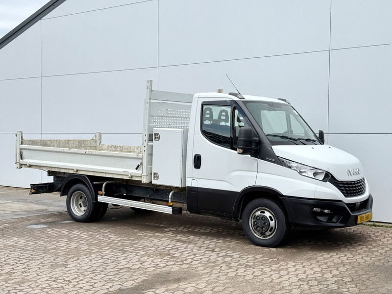 Iveco Daily 35C12 2.3 L3 Kipper Dubbellucht 3.5t Trekhaak Airco Cruise Control Lucht Geveerde Stoel - قلاب صغير: صورة 5 Iveco Daily 35C12 2.3 L3 Kipper Dubbellucht 3.5t Trekhaak Airco Cruise Control Lucht Geveerde Stoel - قلاب صغير: صورة 5