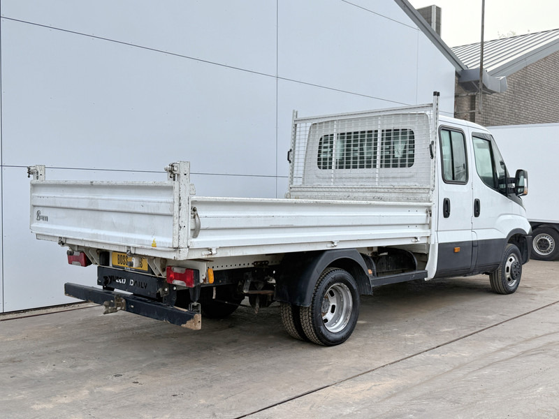 Iveco Daily 35C14 2.3 Dubbele Cabine Dubbellucht 7 Stoelen Airco Cruise Control Trekhaak 3.5t Tipper Benne Kipper - قلاب صغير, الشاحنات الصغيرة كابينة مزدوجة: صورة 4 Iveco Daily 35C14 2.3 Dubbele Cabine Dubbellucht 7 Stoelen Airco Cruise Control Trekhaak 3.5t Tipper Benne Kipper - قلاب صغير, الشاحنات الصغيرة كابينة مزدوجة: صورة 4