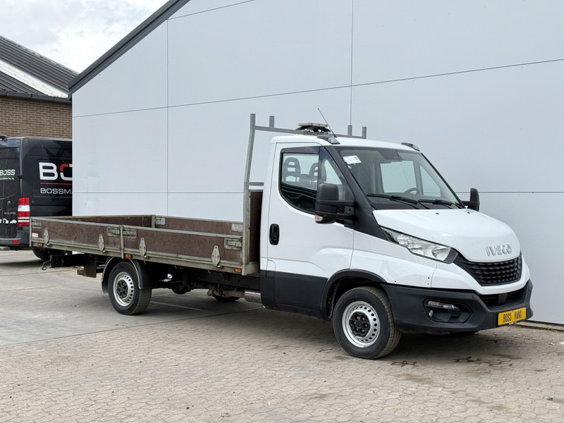 Iveco Daily 35S14 2.3 L3H1 Airco Cruise Control Standkachel Trekhaak Open Laadbak Pritische Lucht geveerde stoel - شاحنة مفتوحة: صورة 4 Iveco Daily 35S14 2.3 L3H1 Airco Cruise Control Standkachel Trekhaak Open Laadbak Pritische Lucht geveerde stoel - شاحنة مفتوحة: صورة 4
