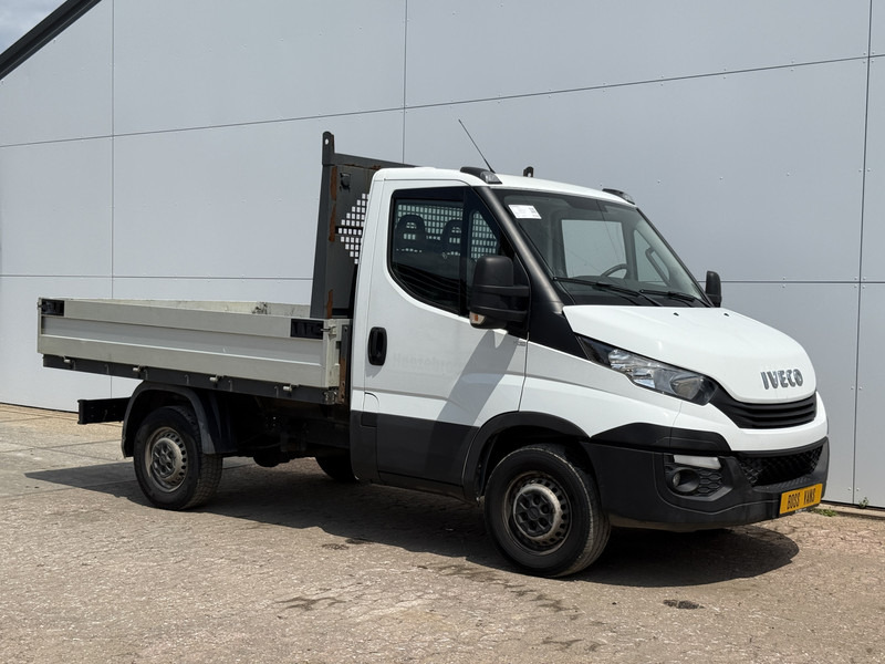 Iveco Daily 35S14 2.3 Open Laadbak Pritische Airco Cruise Control Lucht Geveerde Stoel - شاحنة مفتوحة: صورة 4 Iveco Daily 35S14 2.3 Open Laadbak Pritische Airco Cruise Control Lucht Geveerde Stoel - شاحنة مفتوحة: صورة 4