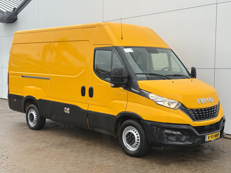 Iveco Daily 35S16 2.3 Automaat L2H2 Oprijplaat Trekhaak Climate Control Cruise Control Lucht Geveerde Stoel - فان: صورة 4 Iveco Daily 35S16 2.3 Automaat L2H2 Oprijplaat Trekhaak Climate Control Cruise Control Lucht Geveerde Stoel - فان: صورة 4