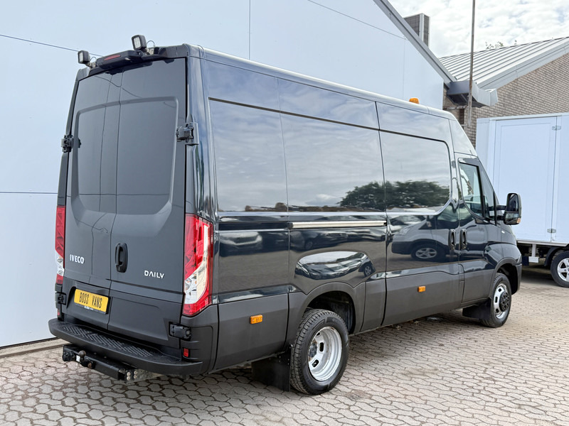 Iveco Daily 50C18 3.0 3.0 Automaat Luchtvering Dubbellucht L2H2 Climate Control Cruise Control Trekhaak Camera - فان: صورة 3 Iveco Daily 50C18 3.0 3.0 Automaat Luchtvering Dubbellucht L2H2 Climate Control Cruise Control Trekhaak Camera - فان: صورة 3
