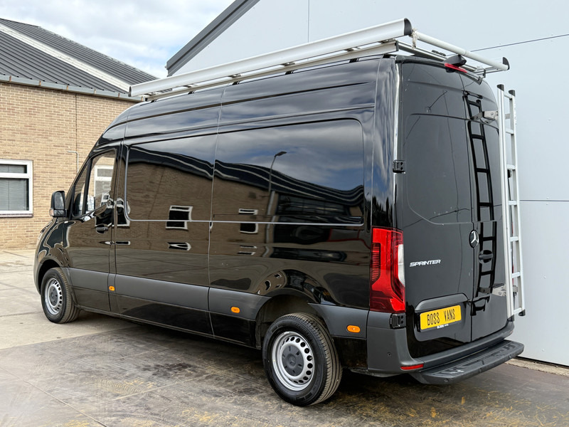 Mercedes-Benz Sprinter 211 2.0 CDI L2H2 Automaat L2H2 Imperiaal LED Climate Control Cruise Control 360° View Camera Parkeersensoren voor achter - فان المدمجة: صورة 2 Mercedes-Benz Sprinter 211 2.0 CDI L2H2 Automaat L2H2 Imperiaal LED Climate Control Cruise Control 360° View Camera Parkeersensoren voor achter - فان المدمجة: صورة 2