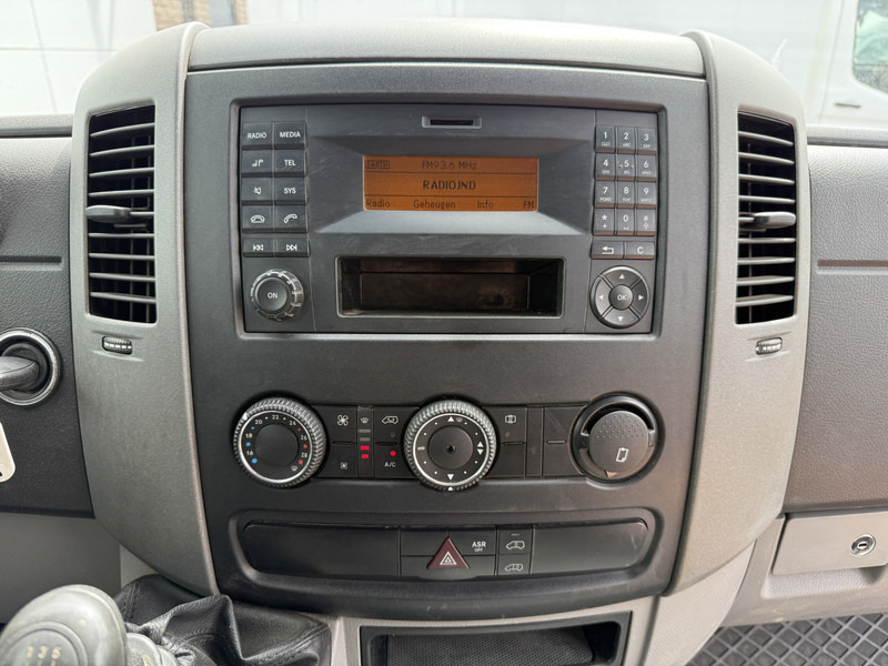 فان المدمجة, الشاحنات الصغيرة كابينة مزدوجة Mercedes-Benz Sprinter 314 2.2 CDI Dubbele Cabine 7 Stoelen Mixto DoKa L2H2 Climate Control Cruise Control 3.5t Trekhaak: صورة 17