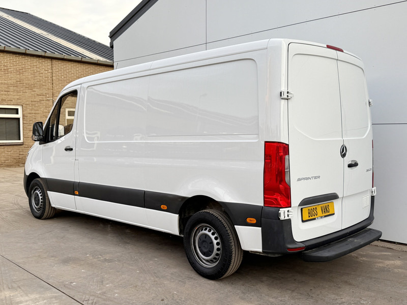 Mercedes-Benz Sprinter 315 1.9 CDI L2H1 Climate Control Cruise Control Carplay - فان: صورة 2 Mercedes-Benz Sprinter 315 1.9 CDI L2H1 Climate Control Cruise Control Carplay - فان: صورة 2