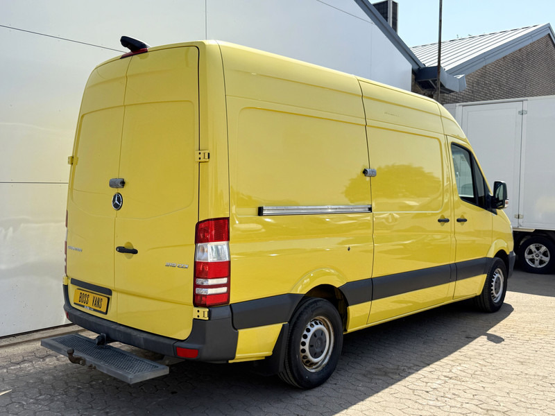 Mercedes-Benz Sprinter 319 3.0 CDI V6 V6 Automaat L2H2 Climate Control Cruise Control Trekhaak Camera Stoelverwarming - فان: صورة 3 Mercedes-Benz Sprinter 319 3.0 CDI V6 V6 Automaat L2H2 Climate Control Cruise Control Trekhaak Camera Stoelverwarming - فان: صورة 3