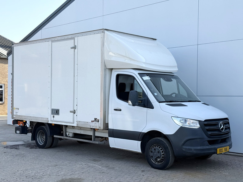 Mercedes-Benz Sprinter 514 2.2 CDI Dubbellucht Laadklep Airco Cruise Control Bakwagen Meubelbak Koffer - شاحنة مغلقة الصندوق: صورة 4 Mercedes-Benz Sprinter 514 2.2 CDI Dubbellucht Laadklep Airco Cruise Control Bakwagen Meubelbak Koffer - شاحنة مغلقة الصندوق: صورة 4