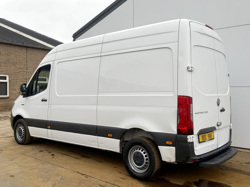 Mercedes-Benz eSprinter 312 55kWh ALL-IN PRIJS L2H2 55kWh 168km WLTP 80kw Snelladen Climate Control Camera Stoelverwarming - فان, فان كهربائية: صورة 2 Mercedes-Benz eSprinter 312 55kWh ALL-IN PRIJS L2H2 55kWh 168km WLTP 80kw Snelladen Climate Control Camera Stoelverwarming - فان, فان كهربائية: صورة 2