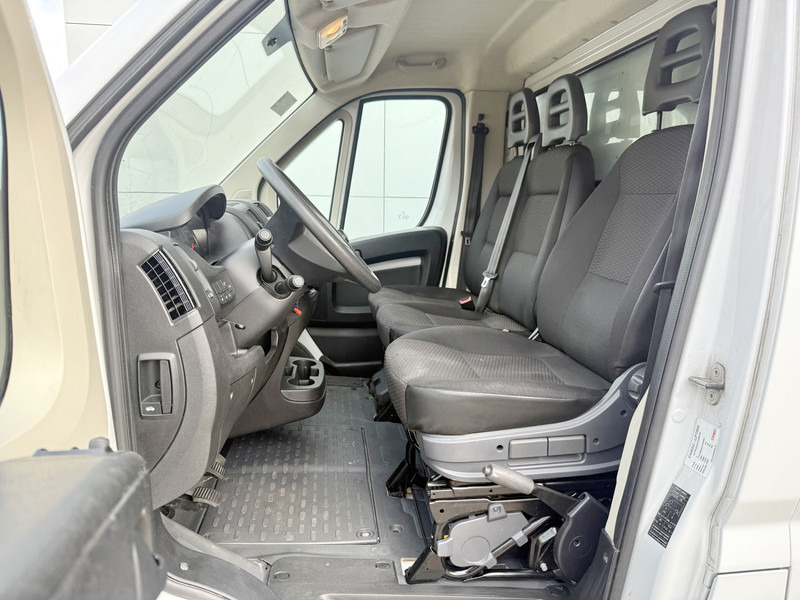 Peugeot Boxer 2.2 HDI Laadklep Cruise Control Meubelbak Bakwagen Koffer 165 PK - فان: صورة 5 Peugeot Boxer 2.2 HDI Laadklep Cruise Control Meubelbak Bakwagen Koffer 165 PK - فان: صورة 5