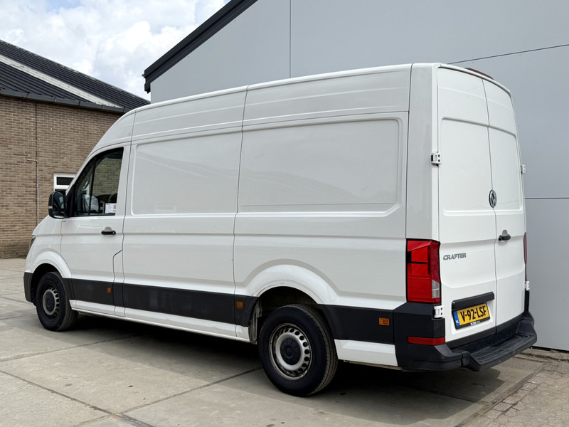 Volkswagen Crafter 2.0 TDI 140pk L3H3 Airco Cruise Control Carplay Parkeersensoren voor achter - فان: صورة 2 Volkswagen Crafter 2.0 TDI 140pk L3H3 Airco Cruise Control Carplay Parkeersensoren voor achter - فان: صورة 2