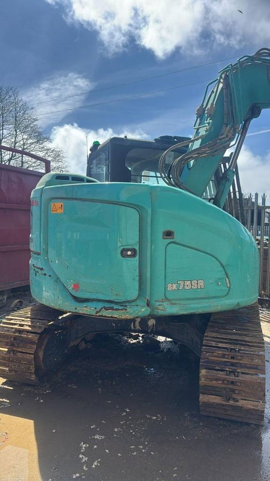 Kobelco SK 75 SR - حفارة مُصَّغرة: صورة 3 Kobelco SK 75 SR - حفارة مُصَّغرة: صورة 3