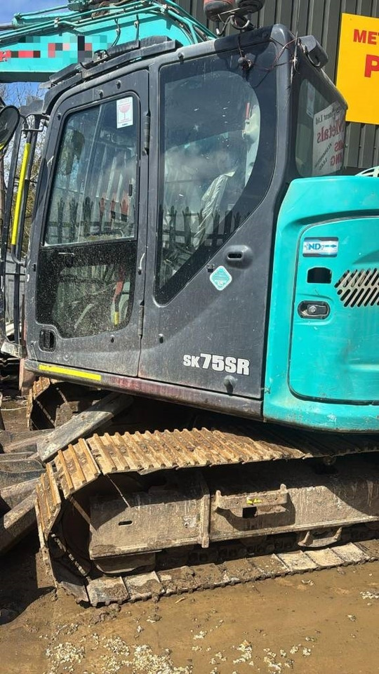 Kobelco SK 75 SR - حفارة مُصَّغرة: صورة 1 Kobelco SK 75 SR - حفارة مُصَّغرة: صورة 1