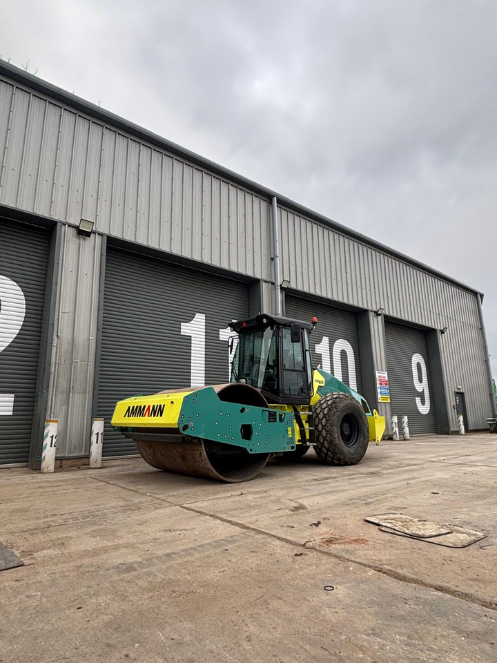 Ammann ARS130 - مدحلة: صورة 1 Ammann ARS130 - مدحلة: صورة 1