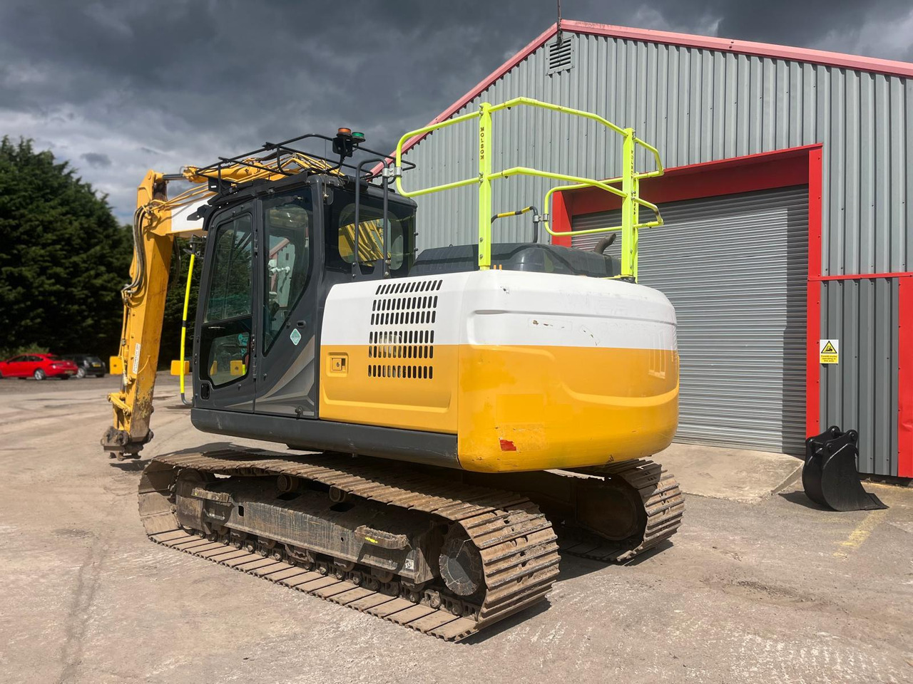 Kobelco SK130LC-11 - حفار زحاف: صورة 3 Kobelco SK130LC-11 - حفار زحاف: صورة 3