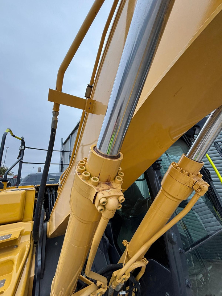 حفار زحاف Kobelco SK130LC-11: صورة 14 حفار زحاف Kobelco SK130LC-11: صورة 14