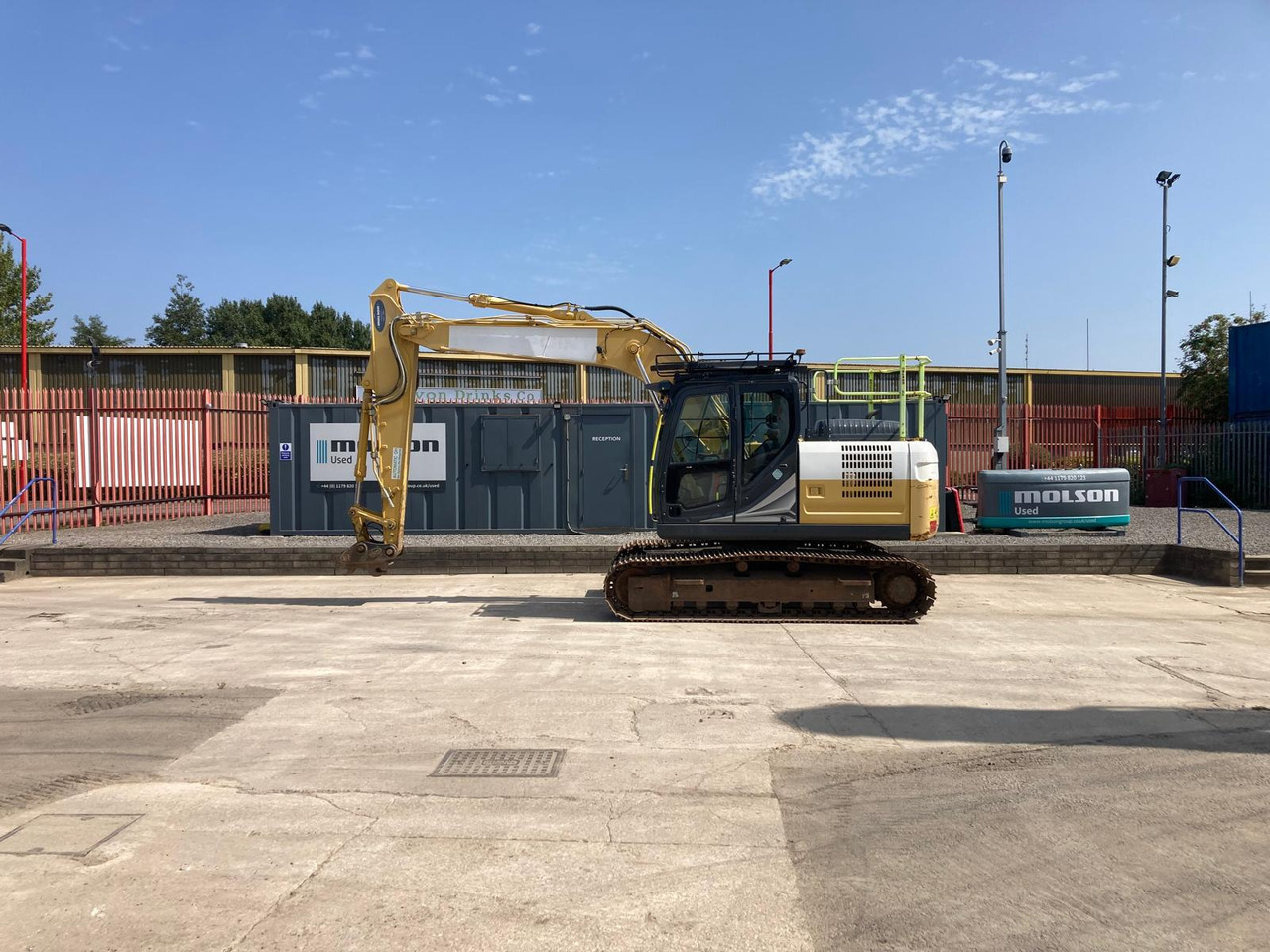 Kobelco SK130LC-11 - حفار زحاف: صورة 2 Kobelco SK130LC-11 - حفار زحاف: صورة 2