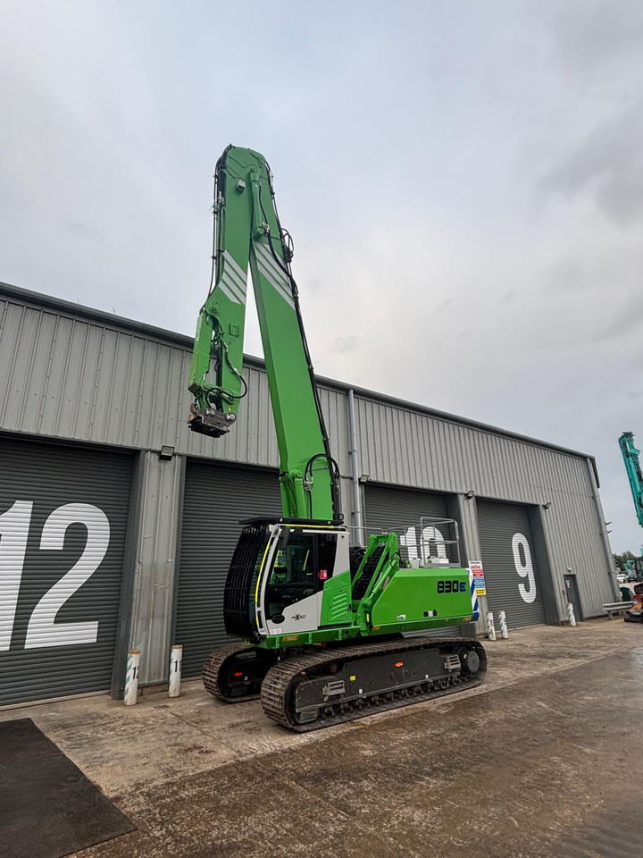 Sennebogen 830R - حفار زحاف: صورة 1 Sennebogen 830R - حفار زحاف: صورة 1
