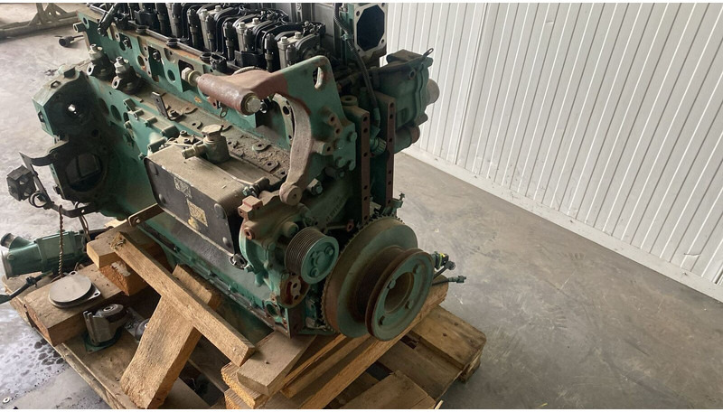 Volvo D6H FOR PARTS - محرك: صورة 3 Volvo D6H FOR PARTS - محرك: صورة 3