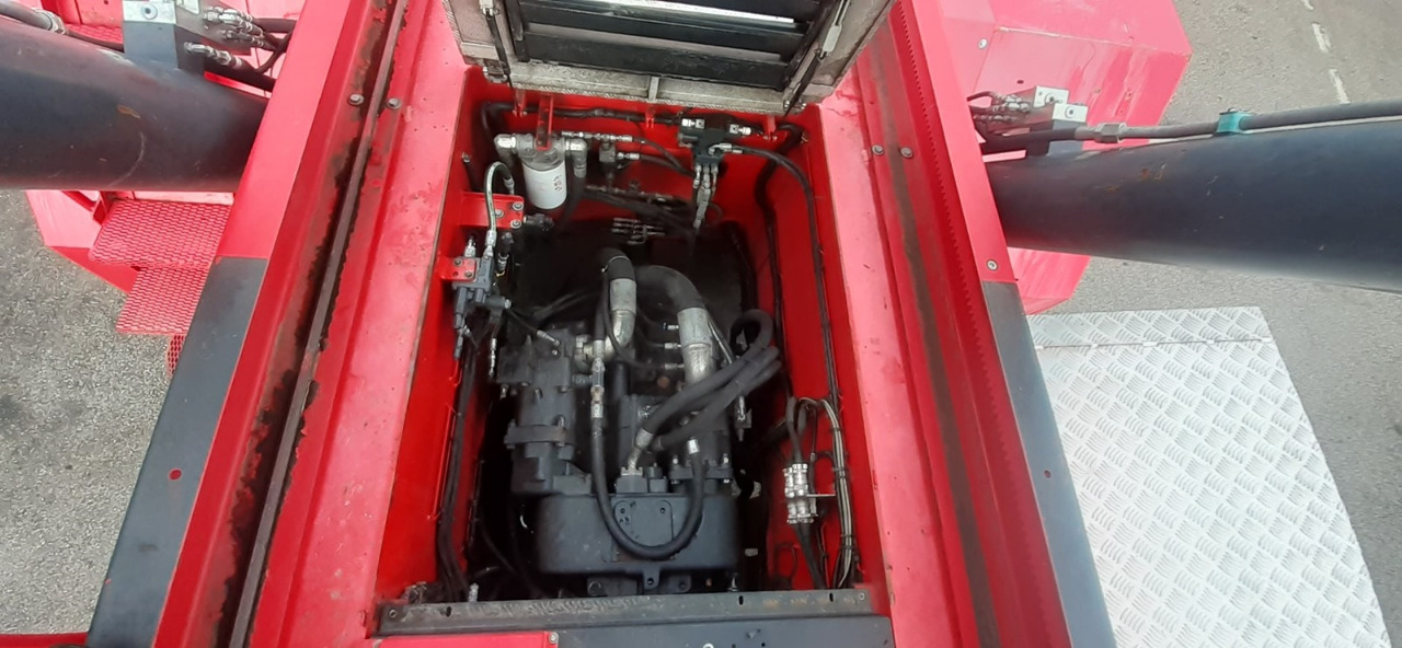 CVS FERRARI F478.6S - المعبِّئ المناول: صورة 4 CVS FERRARI F478.6S - المعبِّئ المناول: صورة 4