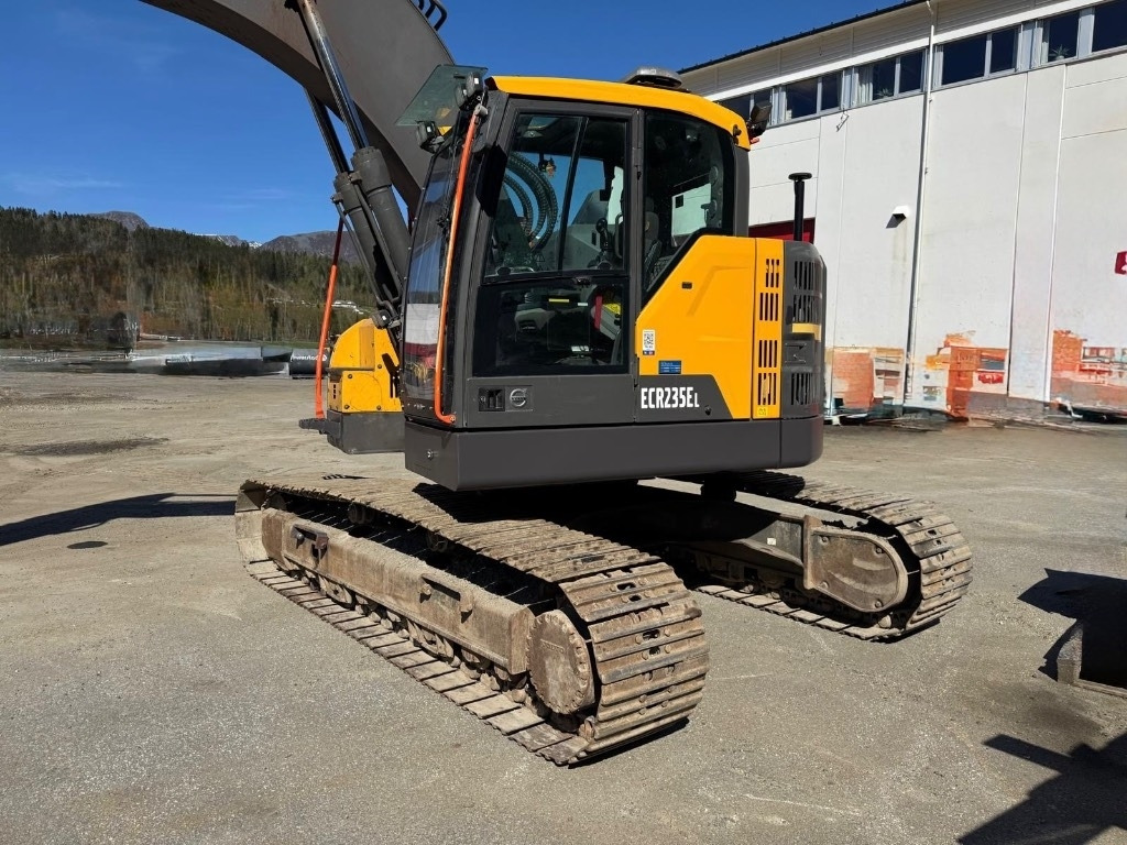 Volvo ECR 235 E - حفار زحاف: صورة 1 Volvo ECR 235 E - حفار زحاف: صورة 1