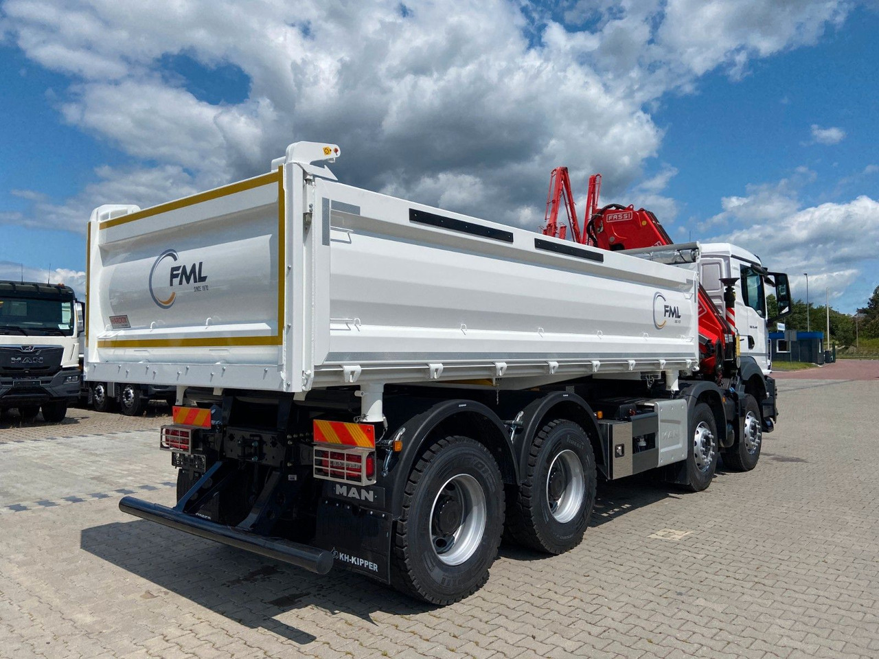MAN TGS 35.440 DREISEITENKIPPER MIT FASSI F275.026 - شاحنة قلاب, شاحنة كرين: صورة 5 MAN TGS 35.440 DREISEITENKIPPER MIT FASSI F275.026 - شاحنة قلاب, شاحنة كرين: صورة 5