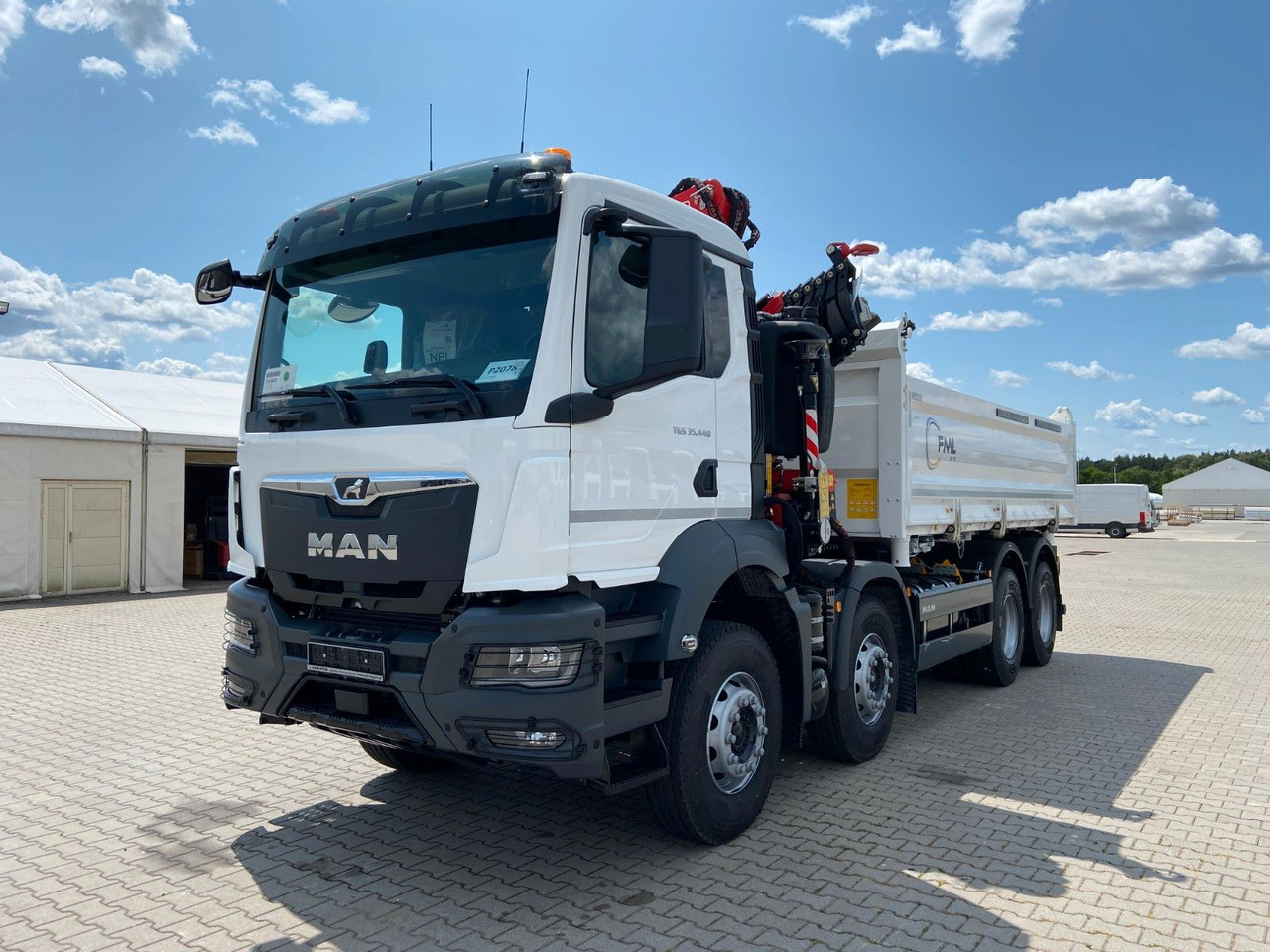 MAN TGS 35.440 DREISEITENKIPPER MIT FASSI F275.026 - شاحنة قلاب, شاحنة كرين: صورة 3 MAN TGS 35.440 DREISEITENKIPPER MIT FASSI F275.026 - شاحنة قلاب, شاحنة كرين: صورة 3