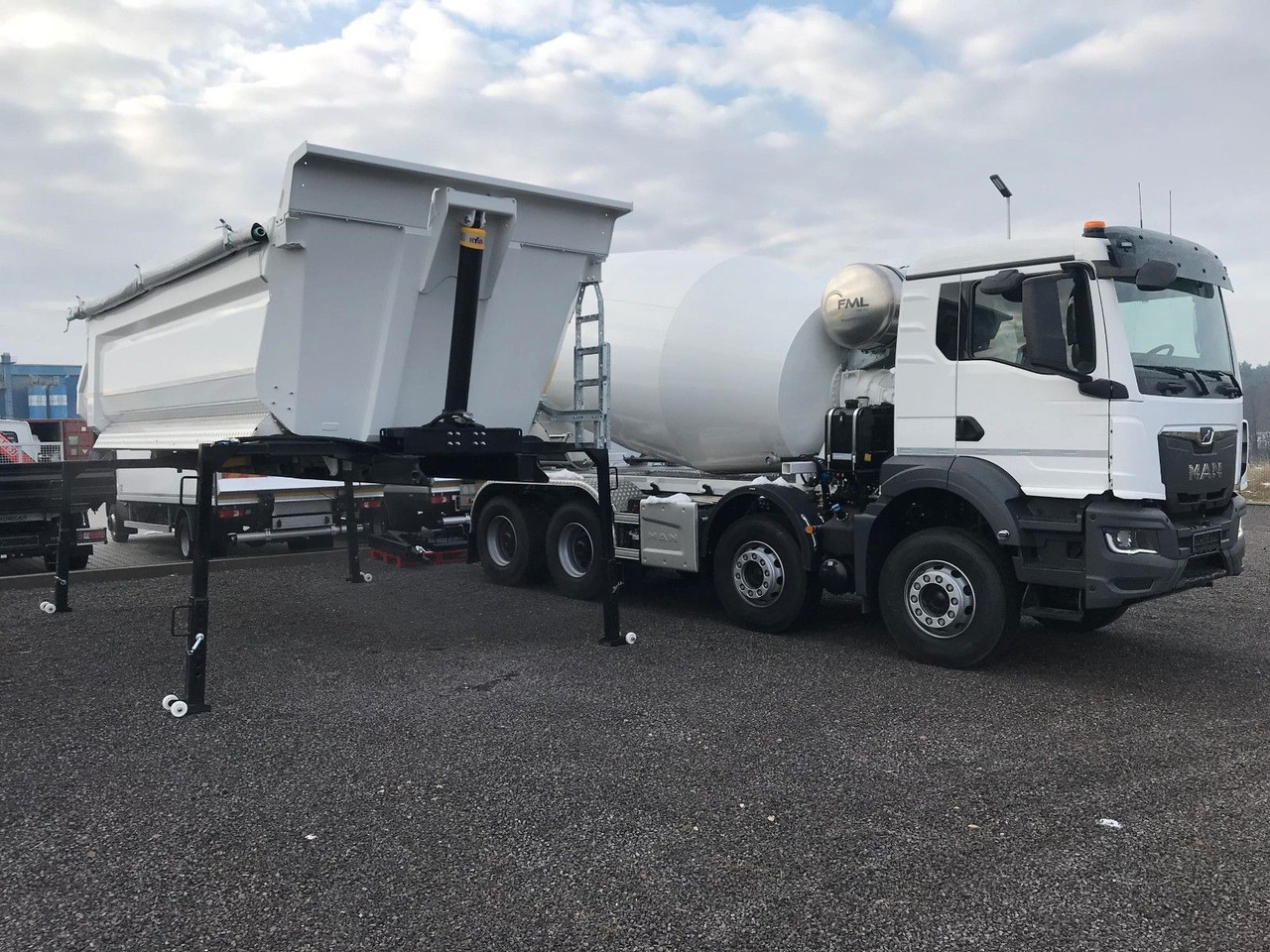 MAN TGS 41.480 RETARDER GSR WECHSELSYSTEM - شاحنة خلاطة خرسانة: صورة 1 MAN TGS 41.480 RETARDER GSR WECHSELSYSTEM - شاحنة خلاطة خرسانة: صورة 1