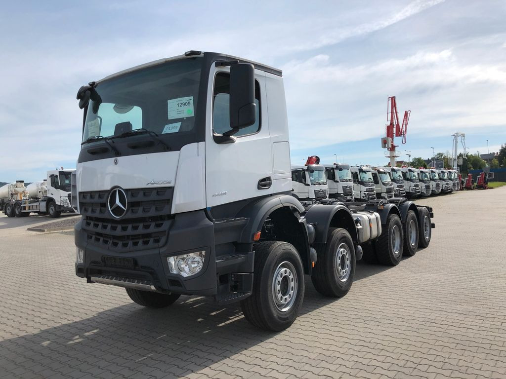 Mercedes-Benz AROCS 4451 10x4 - شاحنة هيكل كابينة: صورة 2 Mercedes-Benz AROCS 4451 10x4 - شاحنة هيكل كابينة: صورة 2