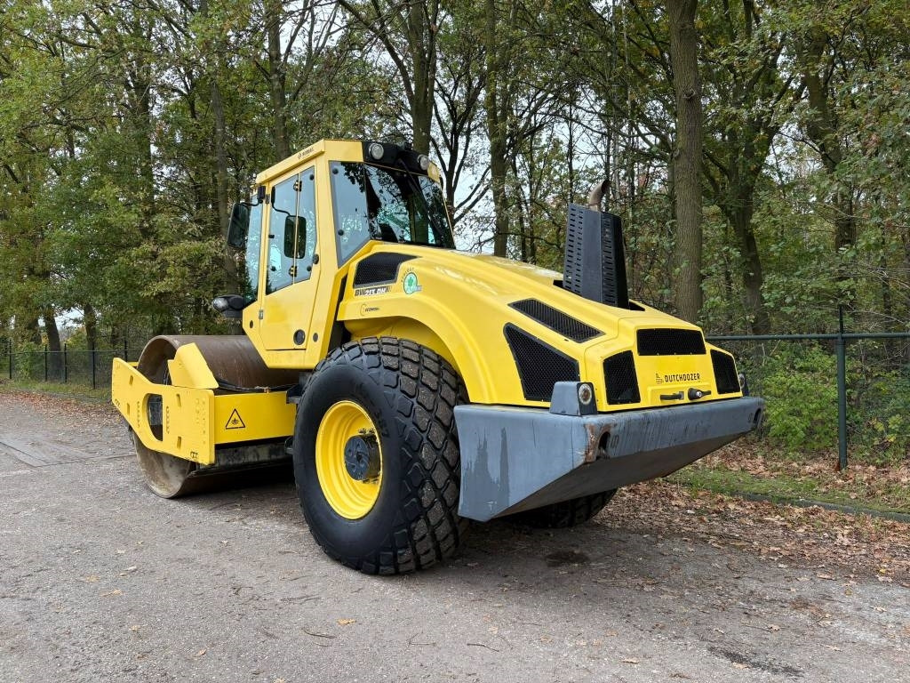 Bomag BW 213 D H-4 i - مدحلة ضاغطة: صورة 3 Bomag BW 213 D H-4 i - مدحلة ضاغطة: صورة 3