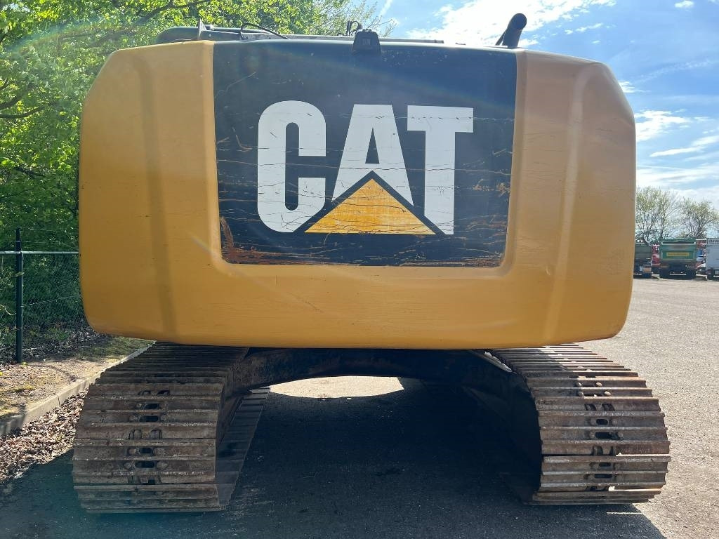 حفار زحاف CAT 323 E: صورة 40
