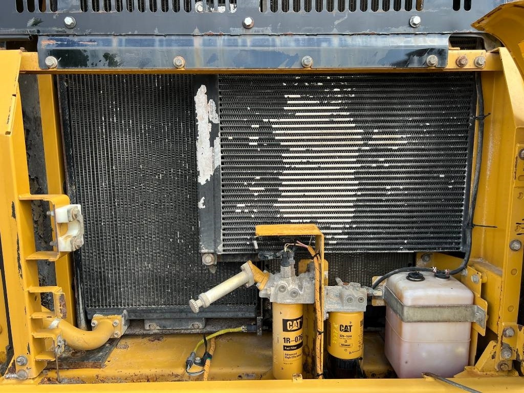 CAT 330 D / 336D, LOW HOURS  CAT 330 D / 336D, LOW HOURS: صورة 43