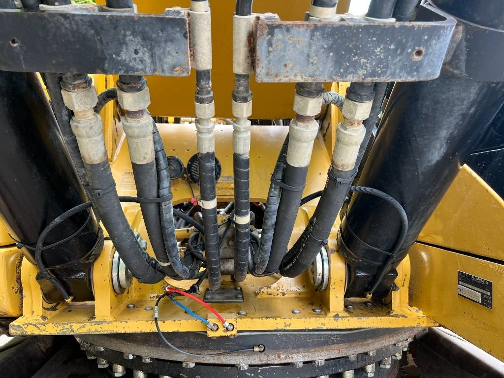 CAT 330 D / 336D, LOW HOURS  CAT 330 D / 336D, LOW HOURS: صورة 16