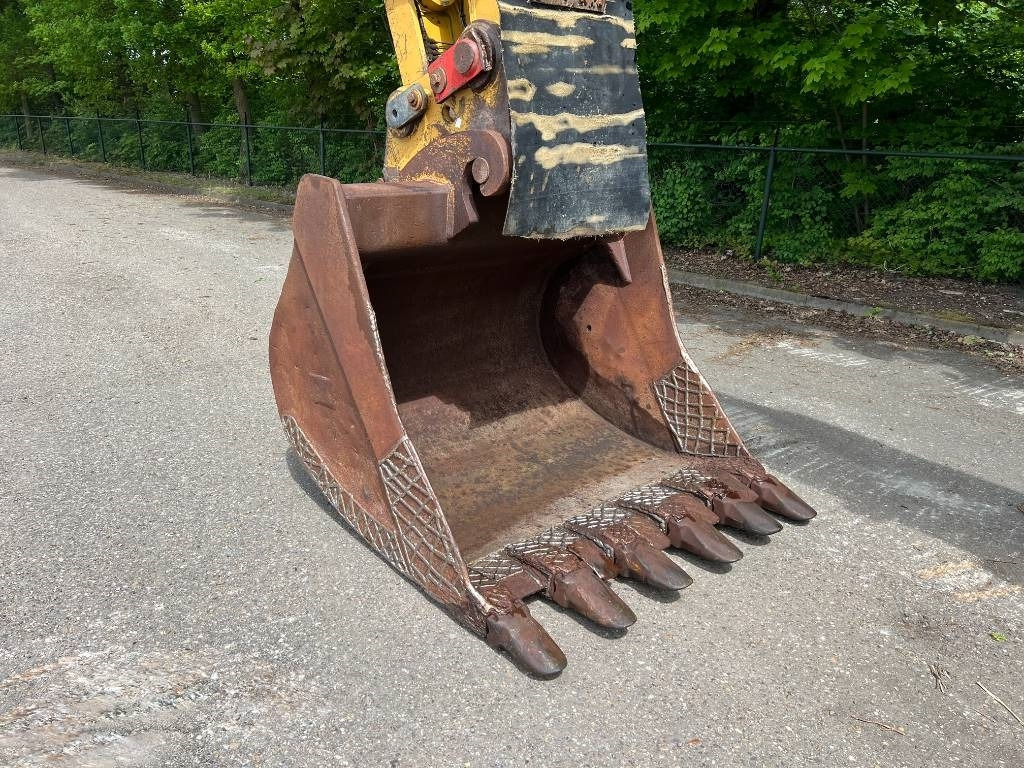 CAT 330 D / 336D, LOW HOURS  CAT 330 D / 336D, LOW HOURS: صورة 38