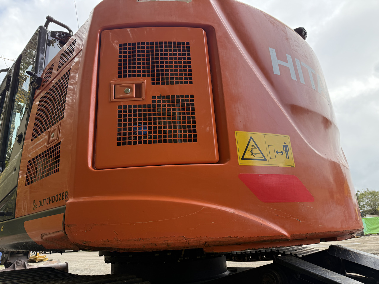 حفار زحاف Hitachi ZX225USLC-6: صورة 48