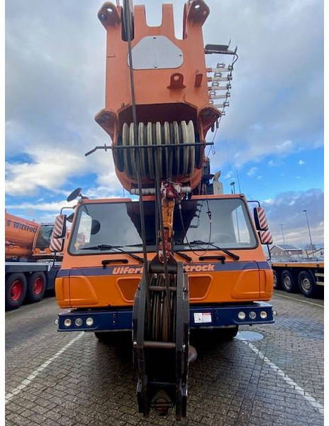 Grove GMK 5220 - رافعة لجميع التضاريس: صورة 4 Grove GMK 5220 - رافعة لجميع التضاريس: صورة 4